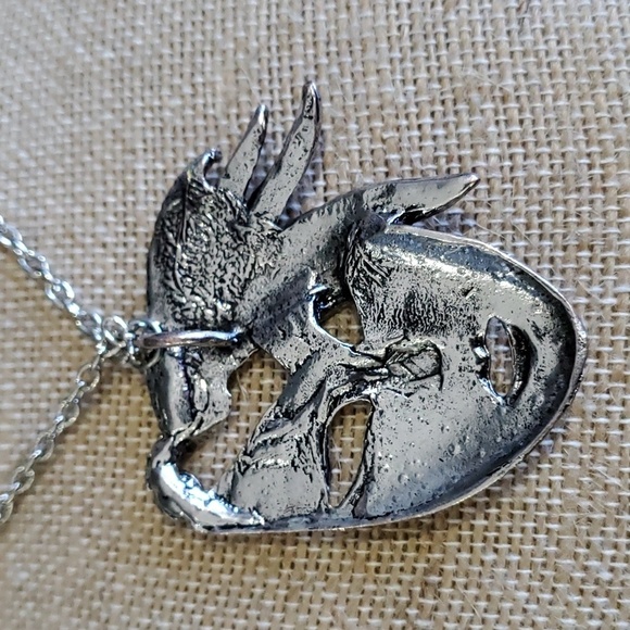28 INCH NECKLACE FACE WITH GEMS EARRINGS SET MODERN ART SILVER TONE ART … - Picture 2 of 5